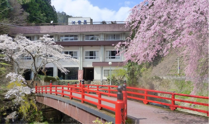 河鹿荘
